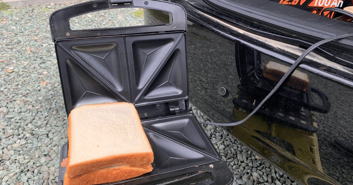 ホットサンドメーカーで手軽に朝食作り